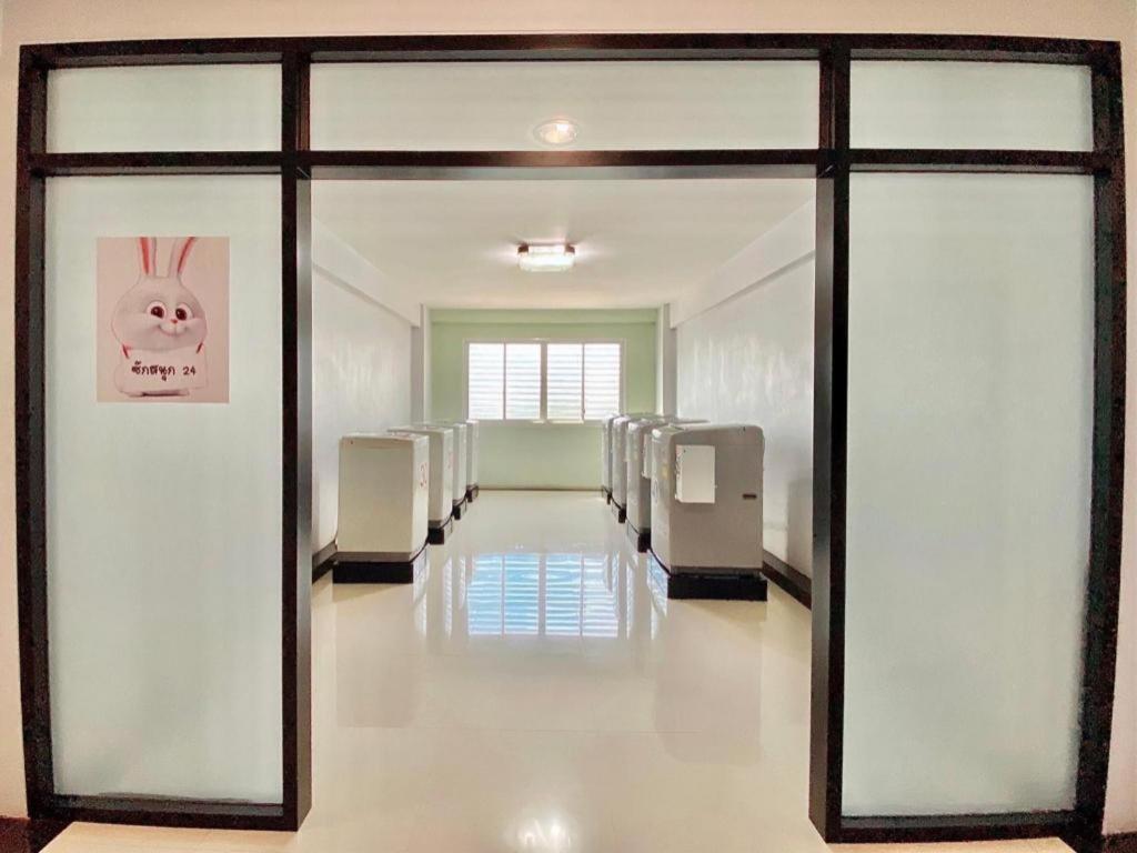 Creston Grand Hotel Suphan Buri Εξωτερικό φωτογραφία