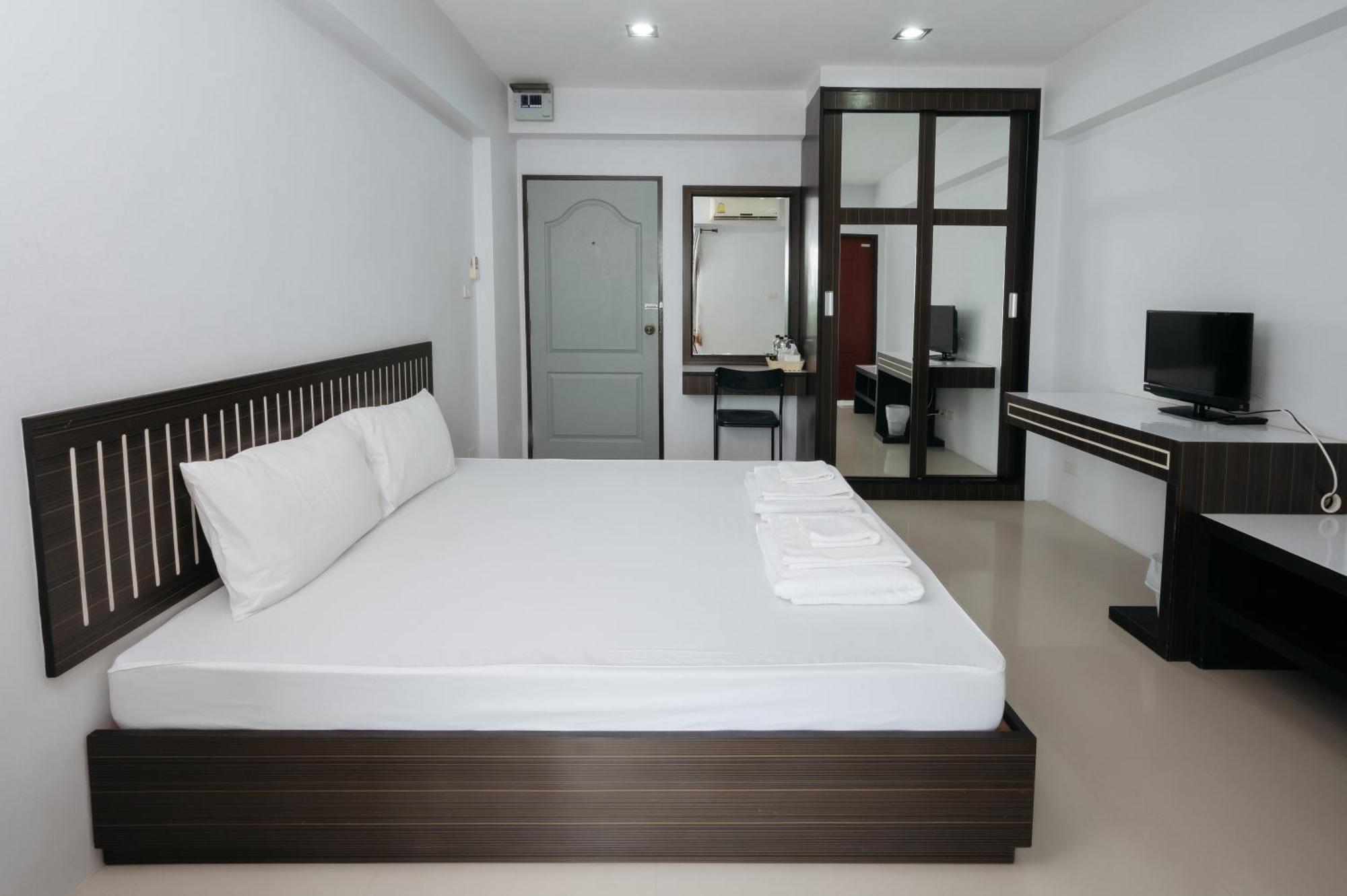 Creston Grand Hotel Suphan Buri Εξωτερικό φωτογραφία