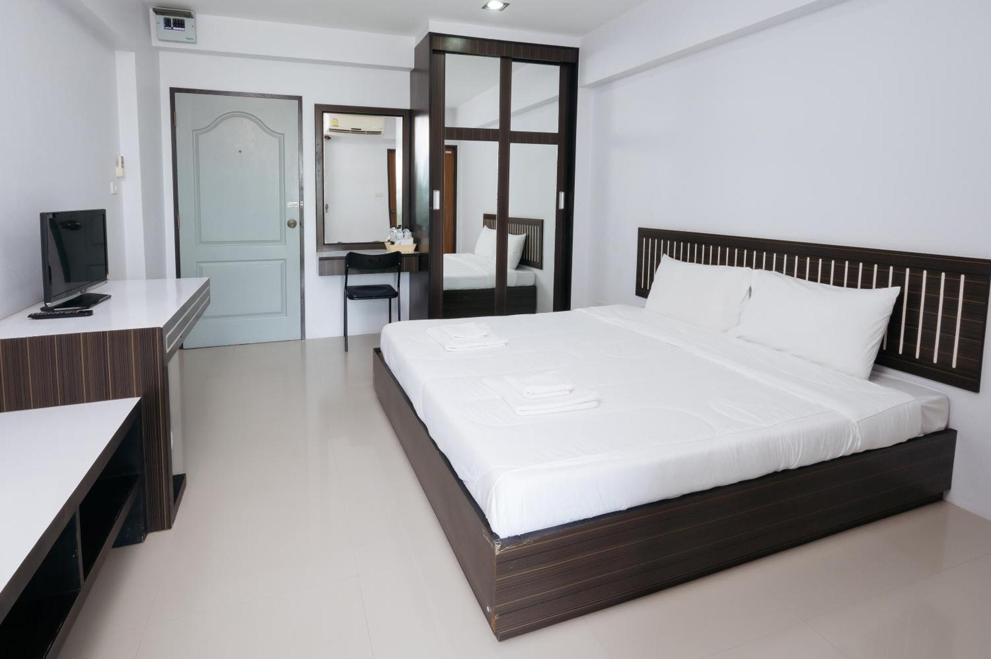 Creston Grand Hotel Suphan Buri Εξωτερικό φωτογραφία