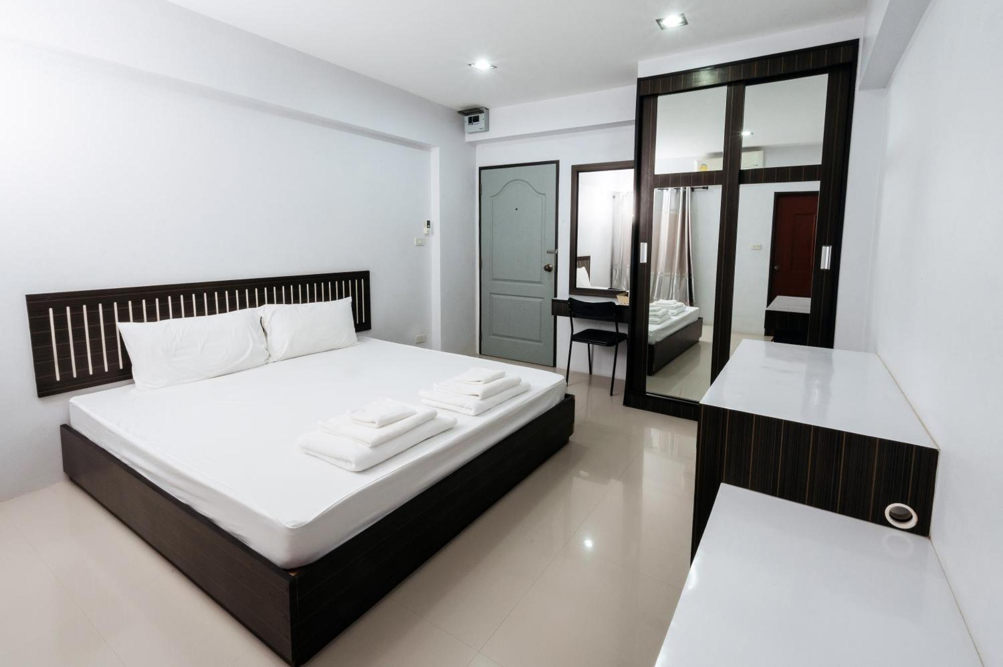 Creston Grand Hotel Suphan Buri Εξωτερικό φωτογραφία